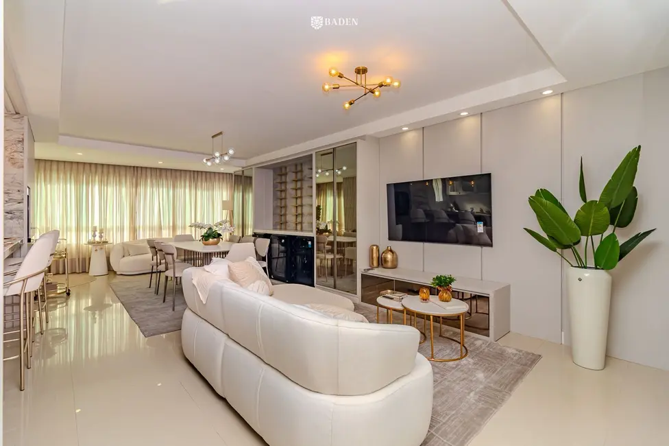 Foto 9 de Apartamento com 3 quartos à venda, 130m2 em Centro, Balneario Camboriu - SC