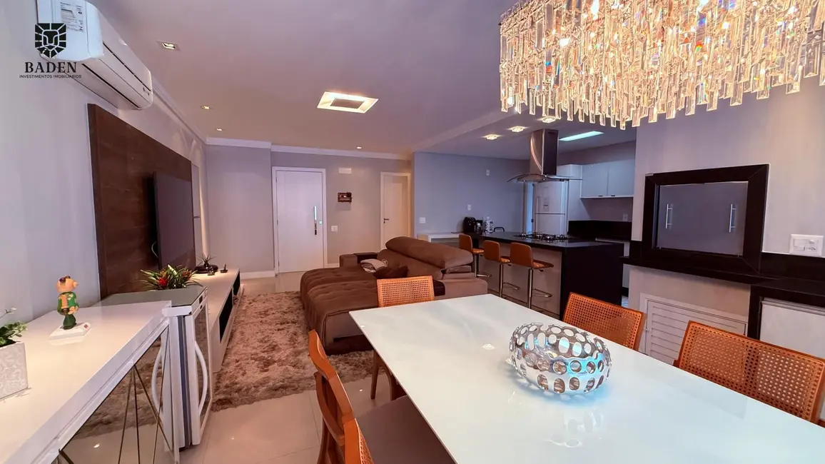 Foto 4 de Apartamento com 3 quartos à venda, 130m2 em Centro, Balneario Camboriu - SC