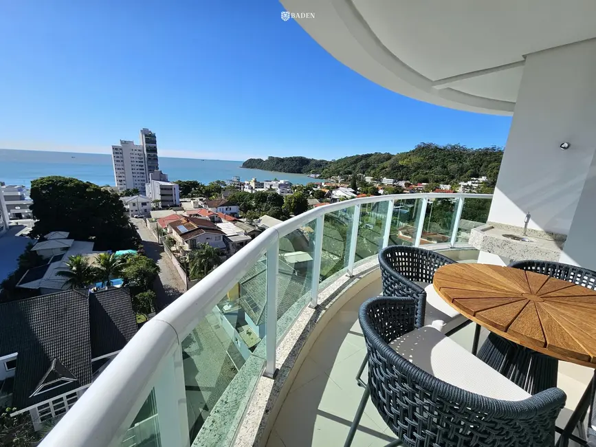 Foto 8 de Cobertura com 5 quartos para alugar, 296m2 em Cabeçudas, Itajai - SC
