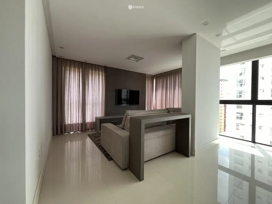 Foto 3 de Apartamento com 3 quartos à venda, 123m2 em Centro, Balneario Camboriu - SC