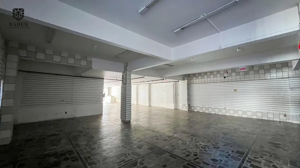 Foto 5 de Loja para alugar, 241m2 em Centro, Itajai - SC