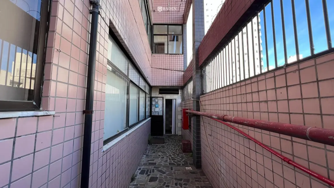 Loja para alugar, 241m2 em Centro, Itajai - SC - imagem 8 Foto 8 de Loja para alugar, 241m2 em Centro, Itajai - SC