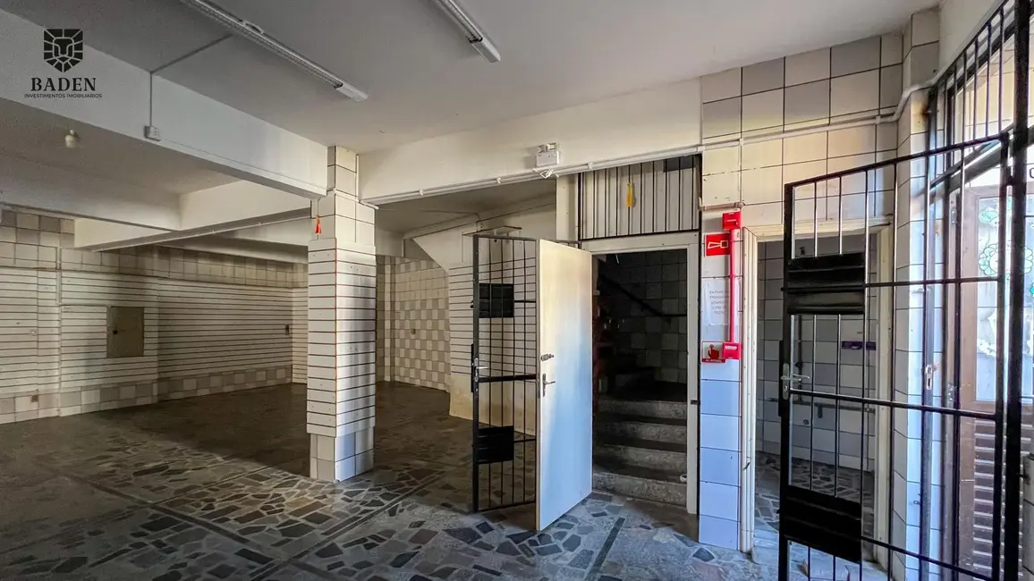 Foto 7 de Loja para alugar, 241m2 em Centro, Itajai - SC
