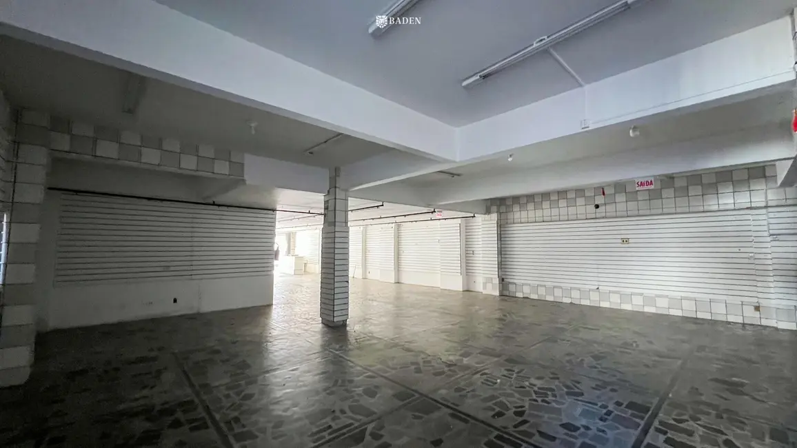 Loja para alugar, 241m2 em Centro, Itajai - SC - imagem 5 Foto 5 de Loja para alugar, 241m2 em Centro, Itajai - SC