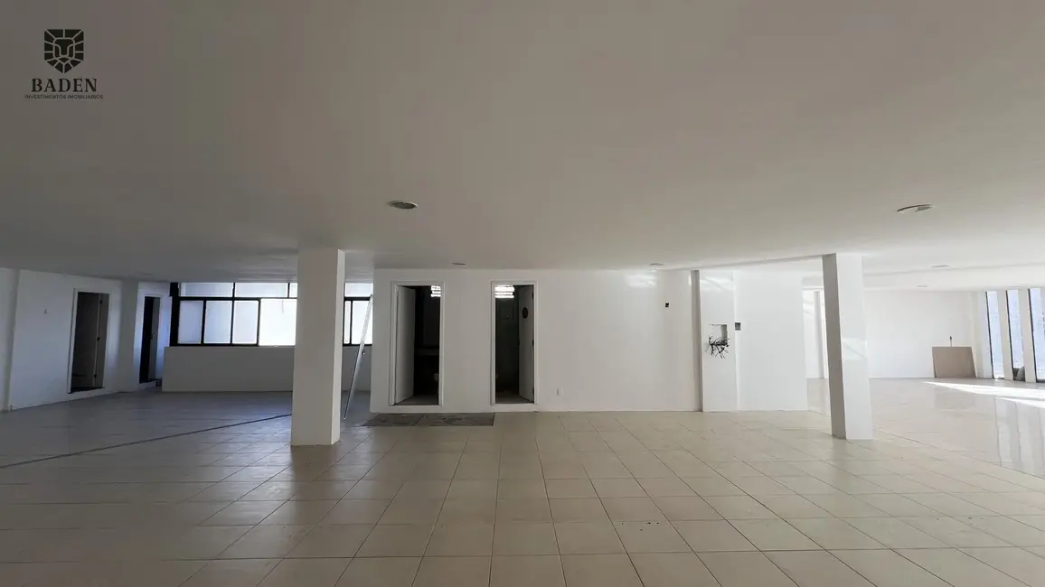 Foto 7 de Sala Comercial com 1 quarto para alugar, 272m2 em Centro, Itajai - SC