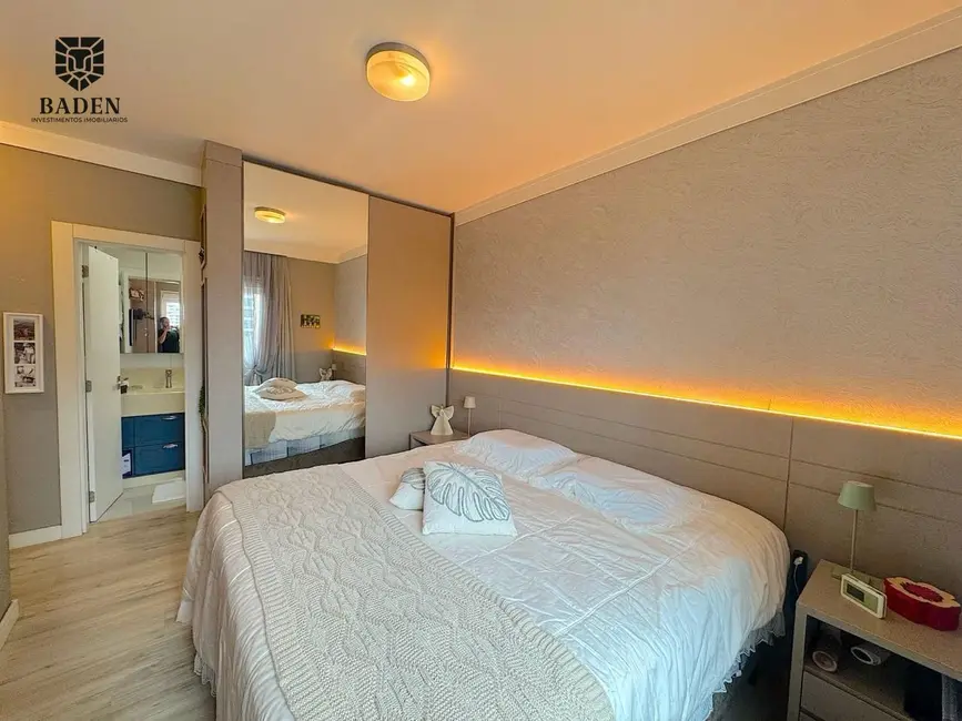 Foto 9 de Apartamento com 2 quartos à venda, 93m2 em Itajai - SC