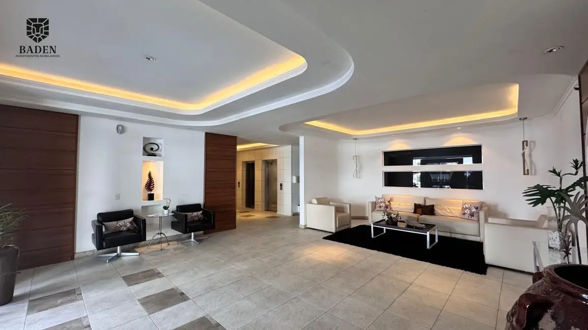 Foto 4 de Apartamento com 3 quartos à venda, 120m2 em Pioneiros, Balneario Camboriu - SC