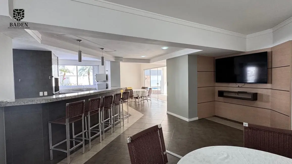 Foto 9 de Apartamento com 3 quartos à venda, 120m2 em Pioneiros, Balneario Camboriu - SC