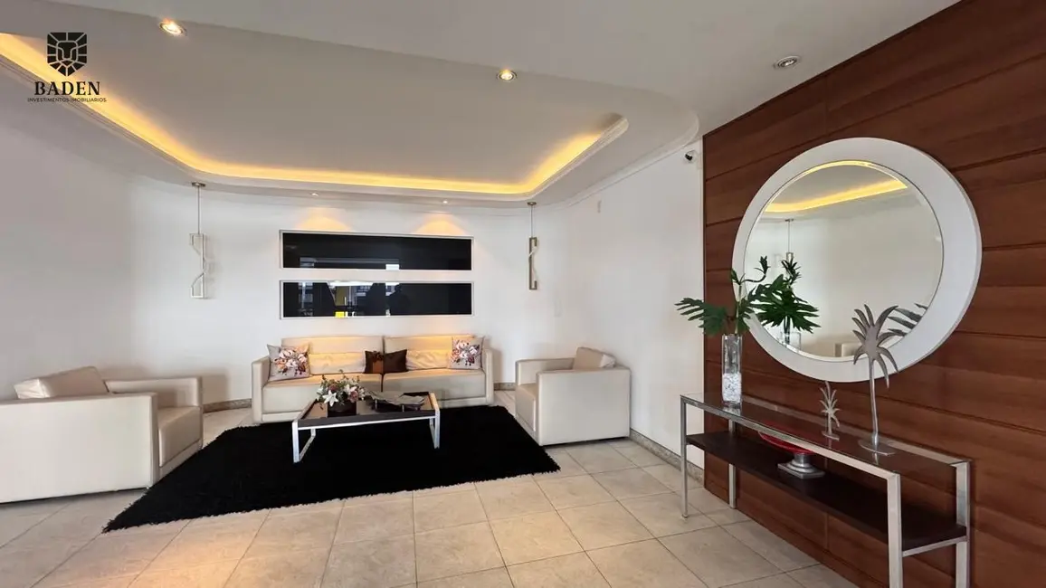 Foto 3 de Apartamento com 3 quartos à venda, 120m2 em Pioneiros, Balneario Camboriu - SC