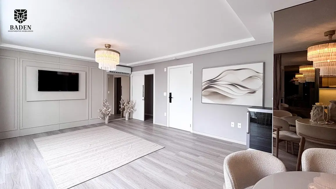 Foto 3 de Apartamento com 3 quartos à venda, 126m2 em Centro, Balneario Camboriu - SC