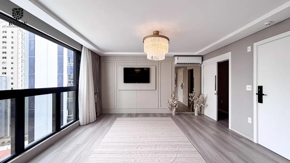 Foto 4 de Apartamento com 3 quartos à venda, 126m2 em Centro, Balneario Camboriu - SC