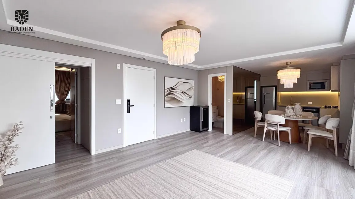 Foto 2 de Apartamento com 3 quartos à venda, 126m2 em Centro, Balneario Camboriu - SC