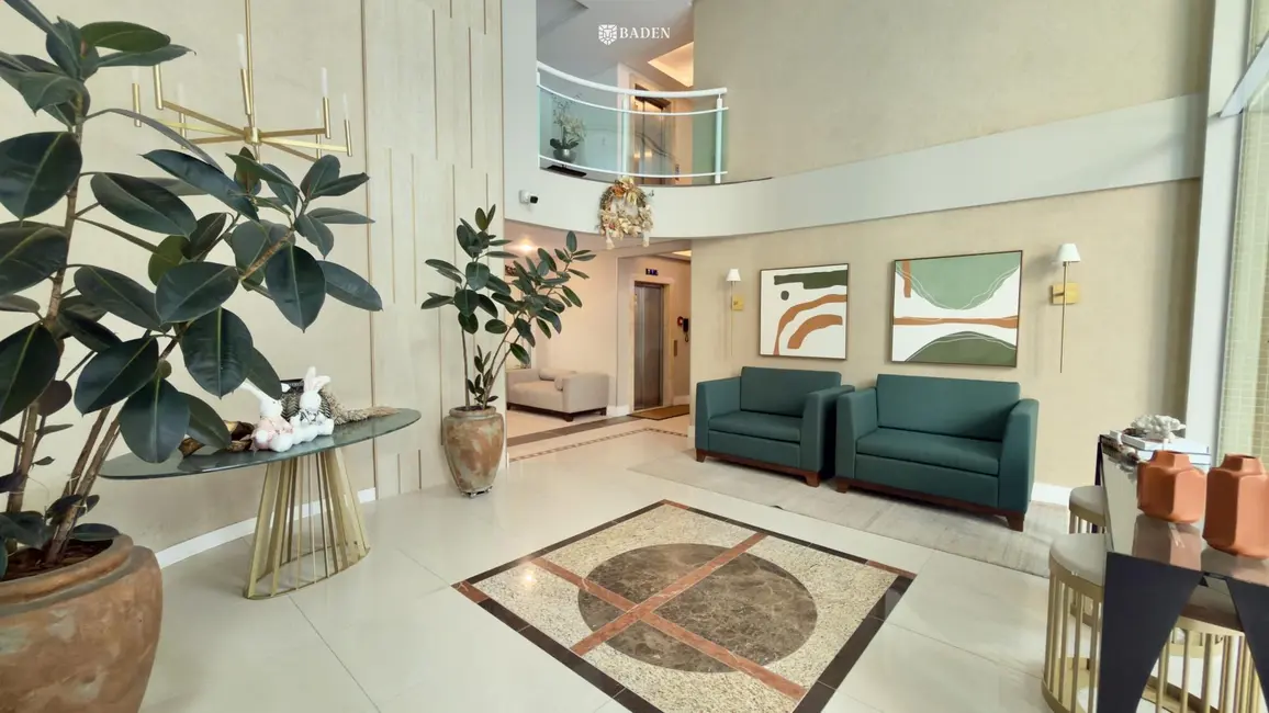 Foto 2 de Apartamento com 3 quartos à venda, 123m2 em Centro, Balneario Camboriu - SC