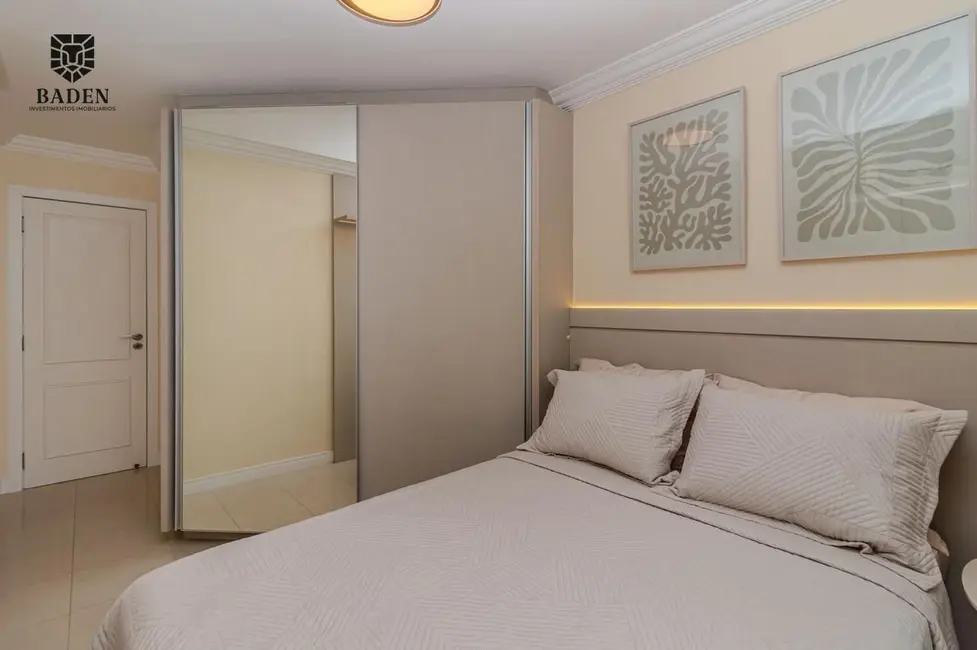 Apartamento com 3 quartos à venda, 94m2 em Pioneiros, Balneario Camboriu - SC - imagem 4 Foto 4 de Apartamento com 3 quartos à venda, 94m2 em Pioneiros, Balneario Camboriu - SC