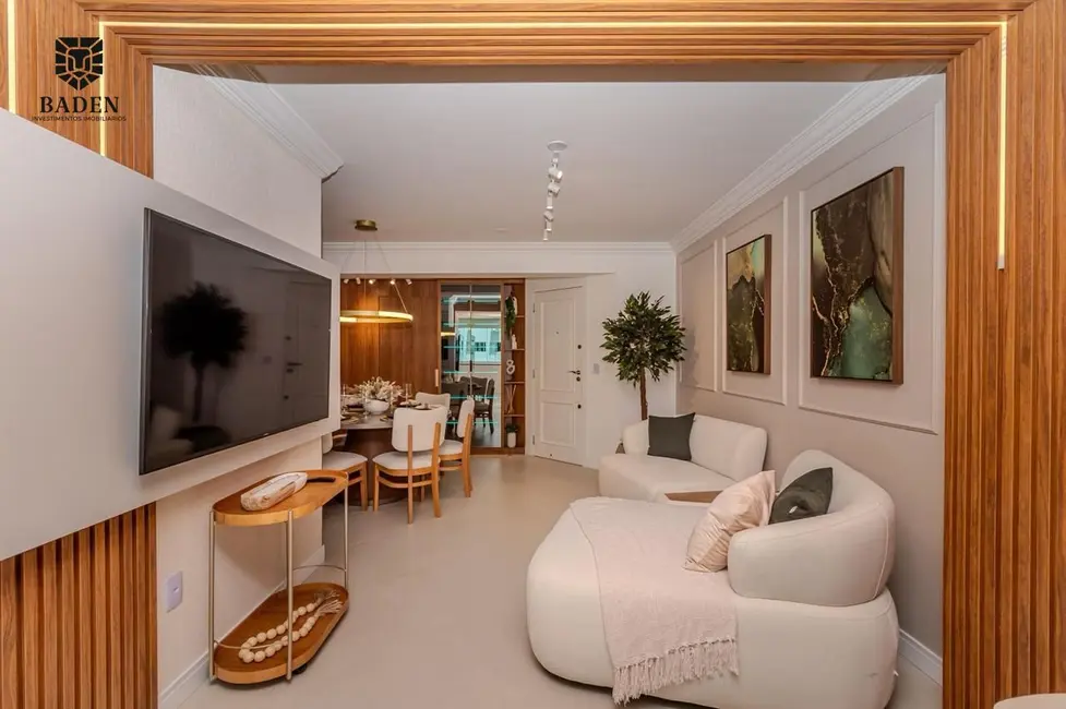 Apartamento com 3 quartos à venda, 94m2 em Pioneiros, Balneario Camboriu - SC - imagem 1 Foto 1 de Apartamento com 3 quartos à venda, 94m2 em Pioneiros, Balneario Camboriu - SC