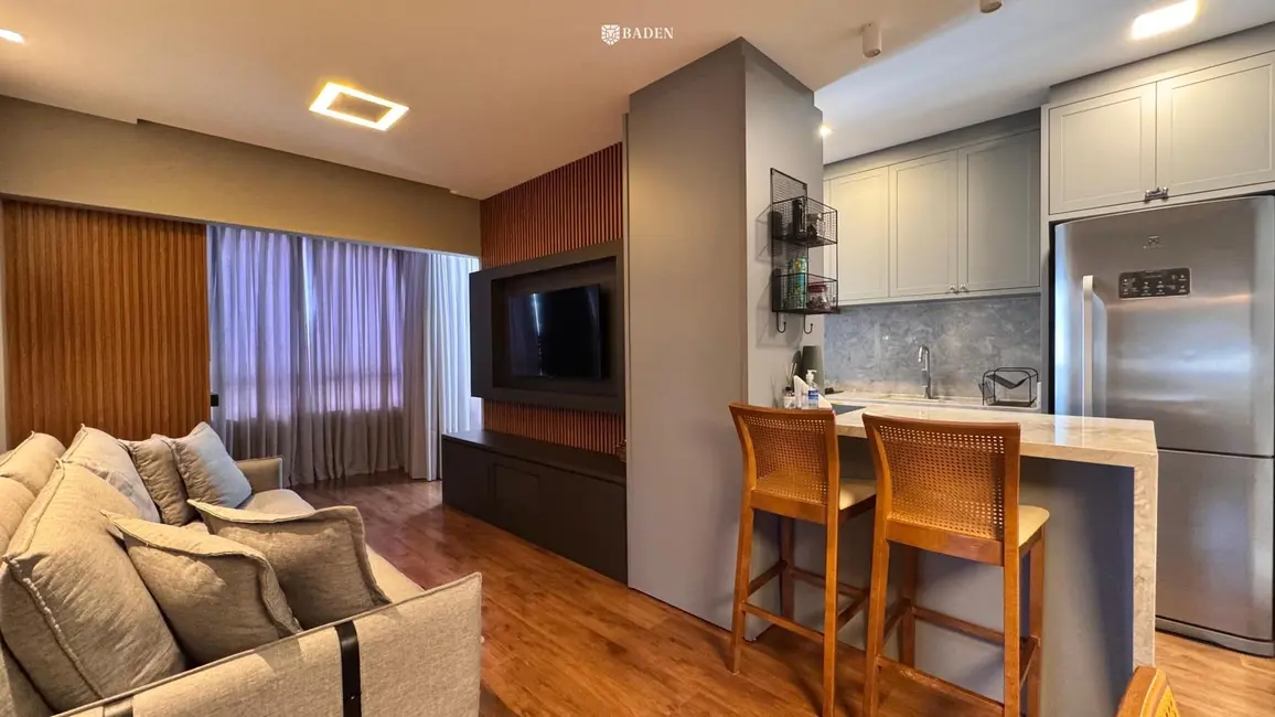 Foto 2 de Apartamento com 3 quartos à venda, 83m2 em Nações, Balneario Camboriu - SC