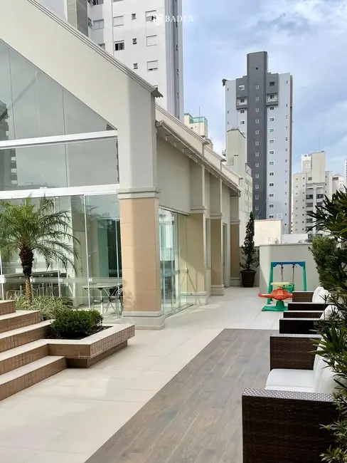 Foto 3 de Apartamento com 2 quartos à venda, 90m2 em Centro, Balneario Camboriu - SC