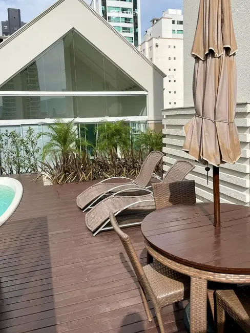Foto 2 de Apartamento com 2 quartos à venda, 90m2 em Centro, Balneario Camboriu - SC