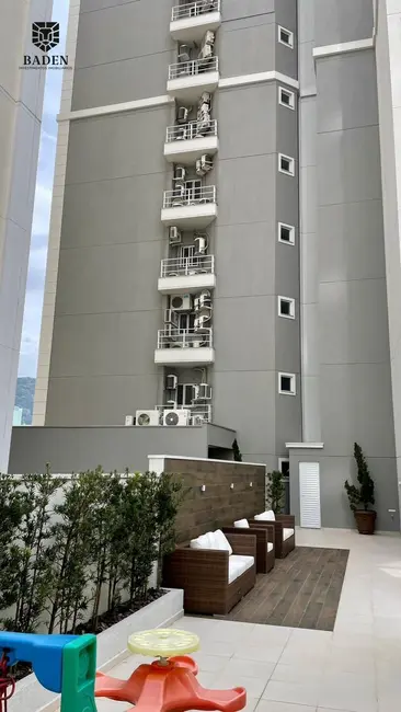 Apartamento com 2 quartos à venda, 90m2 em Centro, Balneario Camboriu - SC - imagem 6 Foto 6 de Apartamento com 2 quartos à venda, 90m2 em Centro, Balneario Camboriu - SC