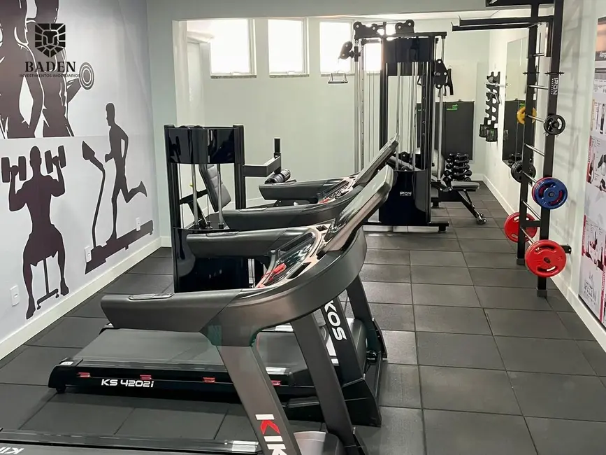 Apartamento com 2 quartos à venda, 90m2 em Centro, Balneario Camboriu - SC - imagem 8 Foto 8 de Apartamento com 2 quartos à venda, 90m2 em Centro, Balneario Camboriu - SC