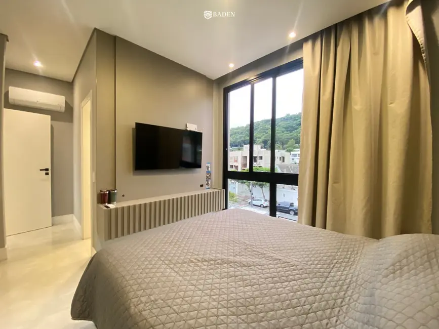 Foto 5 de Cobertura com 3 quartos à venda, 230m2 em Barra, Balneario Camboriu - SC