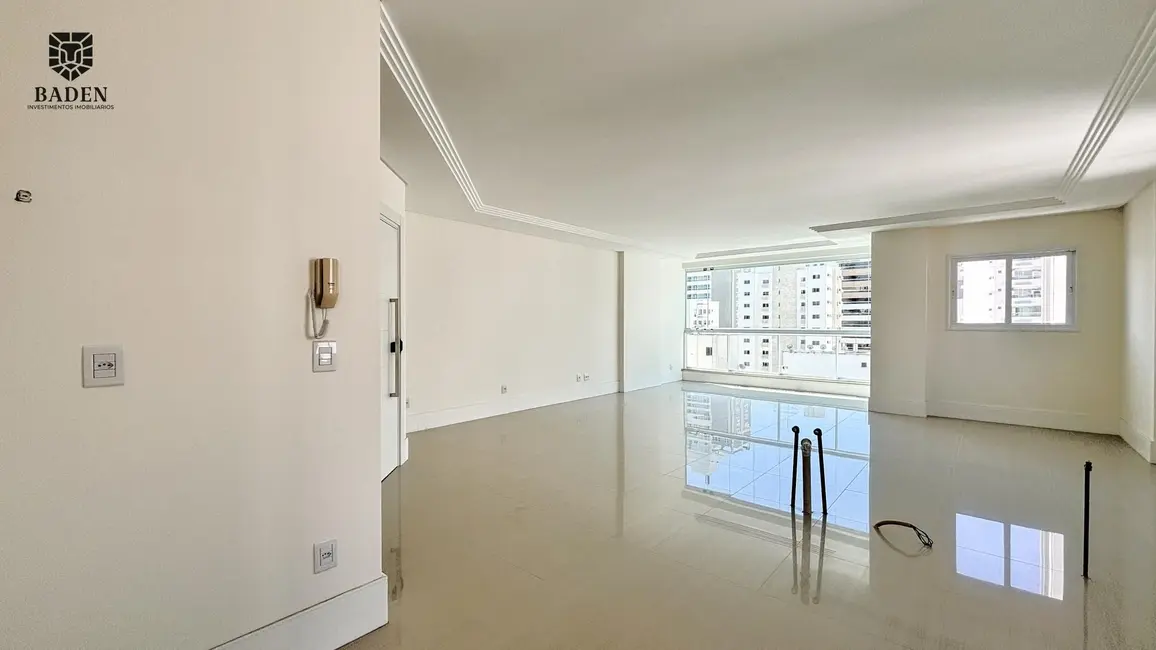 Foto 8 de Apartamento com 3 quartos à venda, 136m2 em Balneario Camboriu - SC