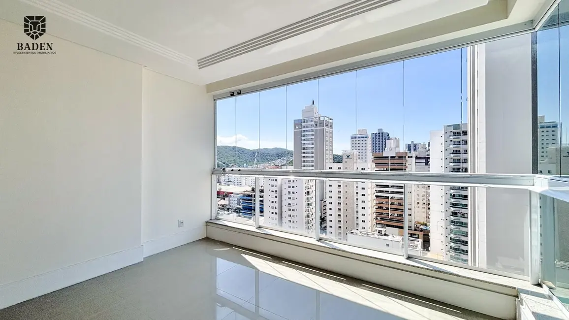 Foto 6 de Apartamento com 3 quartos à venda, 136m2 em Balneario Camboriu - SC