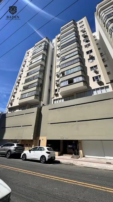 Foto 2 de Apartamento com 2 quartos à venda, 108m2 em Pioneiros, Balneario Camboriu - SC