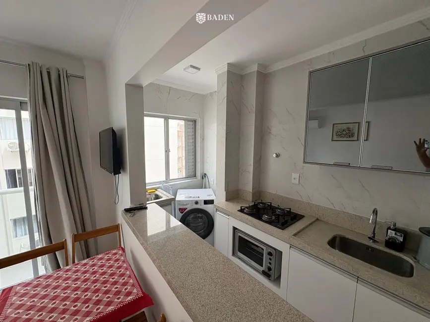 Apartamento com 1 quarto à venda, 56m2 em Centro, Balneario Camboriu - SC - imagem 5 Foto 5 de Apartamento com 1 quarto à venda, 56m2 em Centro, Balneario Camboriu - SC