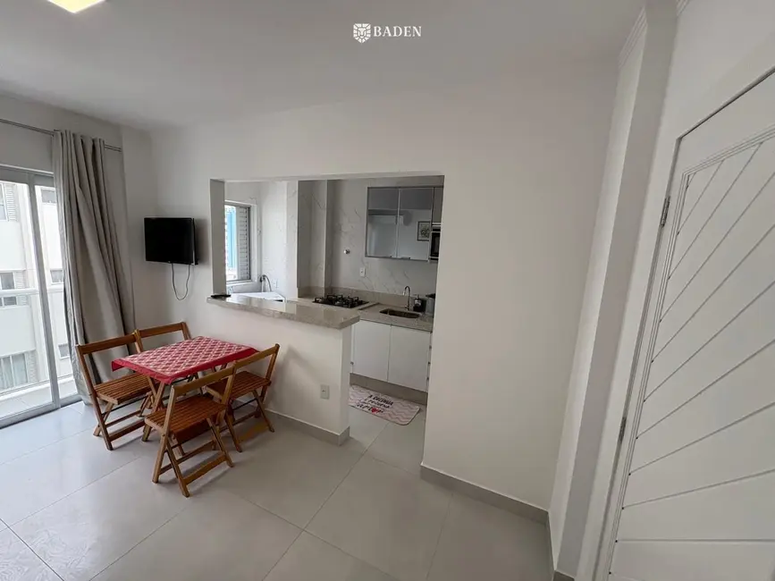 Apartamento com 1 quarto à venda, 56m2 em Centro, Balneario Camboriu - SC - imagem 4 Foto 4 de Apartamento com 1 quarto à venda, 56m2 em Centro, Balneario Camboriu - SC