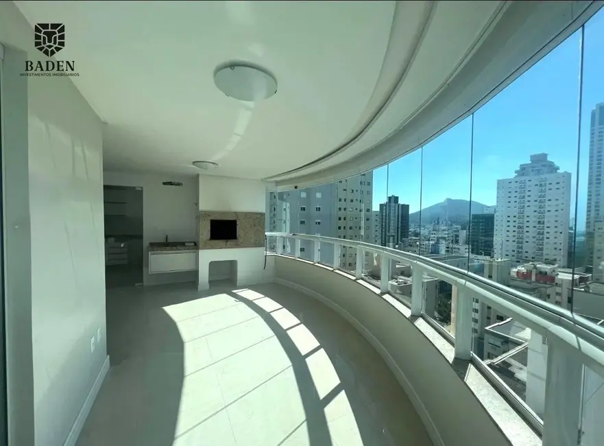 Foto 3 de Apartamento com 2 quartos à venda, 123m2 em Centro, Balneario Camboriu - SC