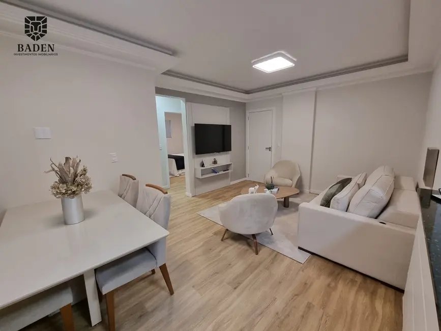 Foto 2 de Apartamento com 2 quartos à venda, 87m2 em Balneario Camboriu - SC