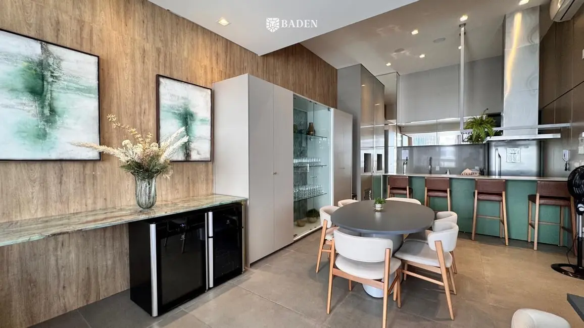 Foto 4 de Apartamento com 3 quartos à venda, 123m2 em Centro, Balneario Camboriu - SC