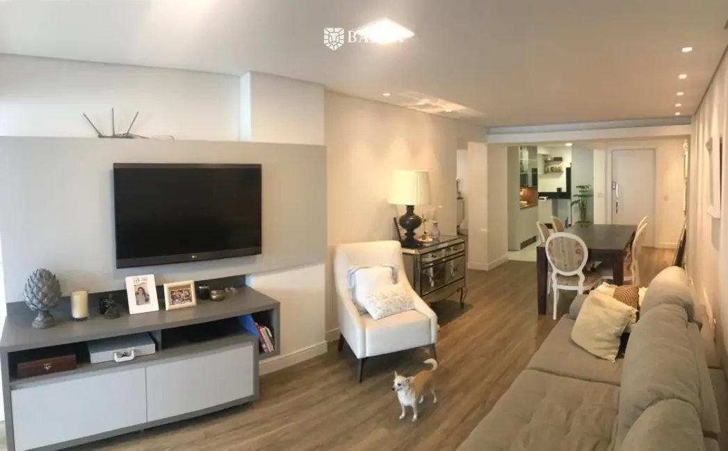 Foto 2 de Apartamento com 3 quartos à venda, 120m2 em Balneario Camboriu - SC