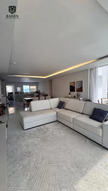 Foto 3 de Apartamento com 4 quartos à venda, 170m2 em Centro, Balneario Camboriu - SC