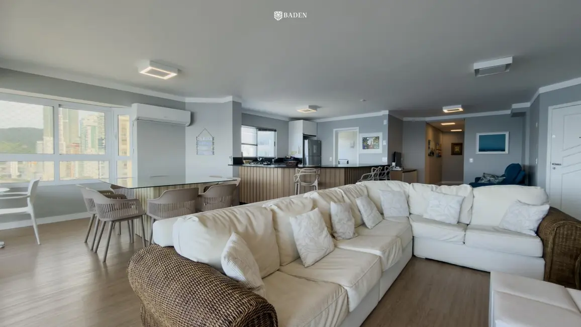 Foto 8 de Apartamento com 4 quartos à venda, 170m2 em Balneario Camboriu - SC