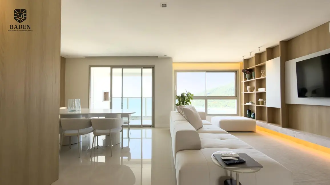 Foto 3 de Apartamento com 4 quartos à venda, 160m2 em Balneario Camboriu - SC