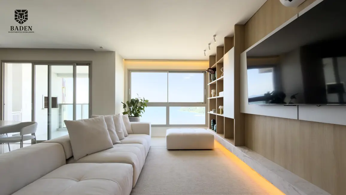 Foto 2 de Apartamento com 4 quartos à venda, 160m2 em Balneario Camboriu - SC