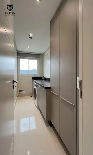 Foto 7 de Apartamento com 4 quartos à venda, 132m2 em Centro, Balneario Camboriu - SC
