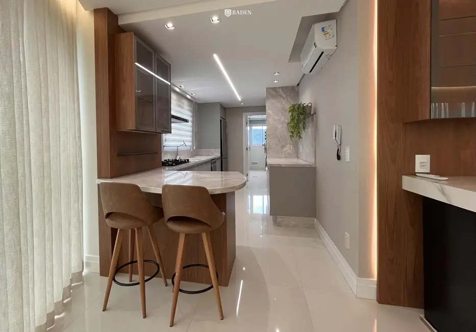 Foto 3 de Apartamento com 4 quartos à venda, 132m2 em Centro, Balneario Camboriu - SC