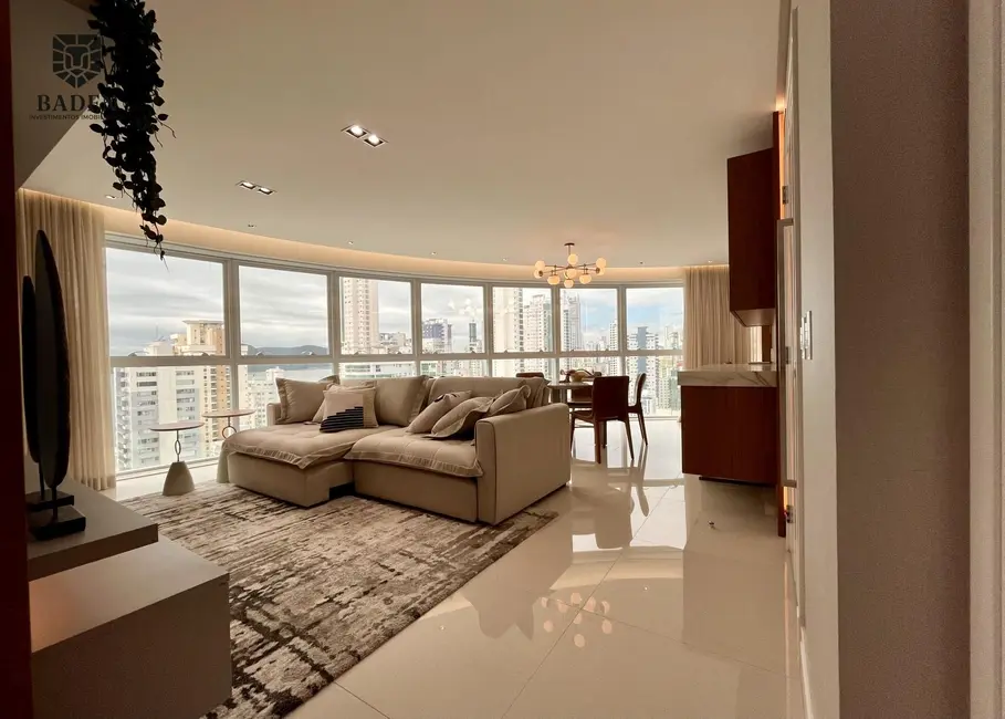 Foto 1 de Apartamento com 4 quartos à venda, 132m2 em Centro, Balneario Camboriu - SC