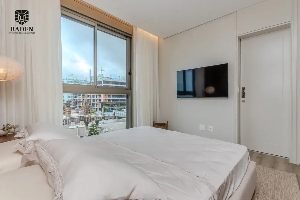 Apartamento com 4 quartos à venda, 229m2 em Itajai - SC - imagem 5 Foto 5 de Apartamento com 4 quartos à venda, 229m2 em Itajai - SC