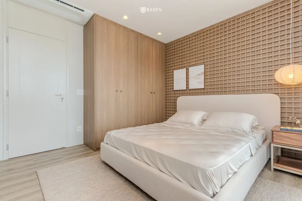 Apartamento com 4 quartos à venda, 229m2 em Itajai - SC - imagem 6 Foto 6 de Apartamento com 4 quartos à venda, 229m2 em Itajai - SC