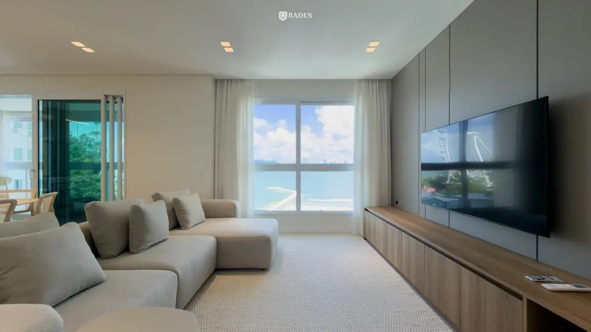 Foto 3 de Apartamento com 4 quartos à venda, 160m2 em Pioneiros, Balneario Camboriu - SC