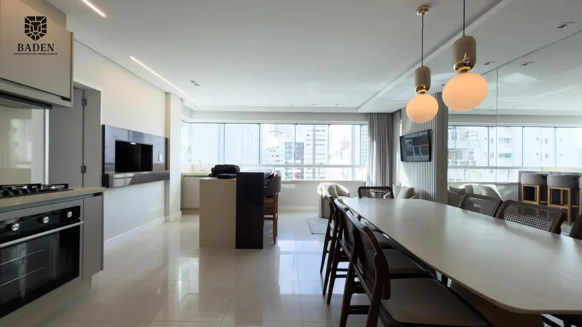 Foto 2 de Apartamento com 3 quartos à venda, 121m2 em Centro, Balneario Camboriu - SC