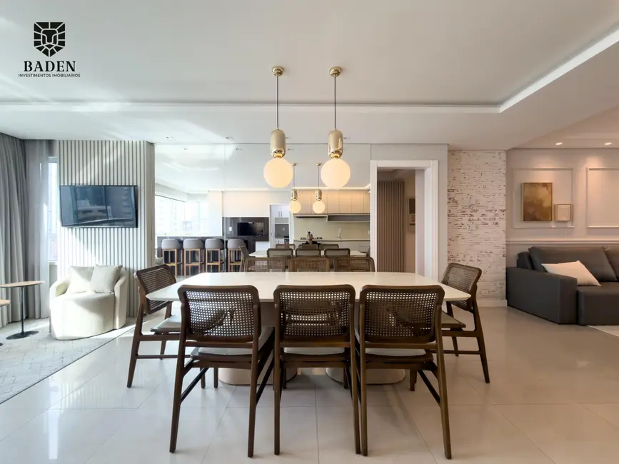 Foto 4 de Apartamento com 3 quartos à venda, 121m2 em Centro, Balneario Camboriu - SC