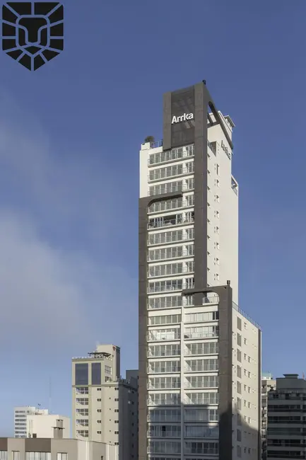 Foto 2 de Cobertura com 4 quartos à venda, 379m2 em Centro, Balneario Camboriu - SC