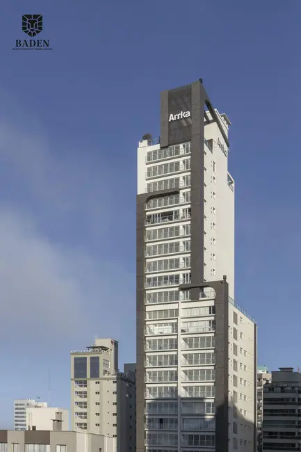 Foto 2 de Cobertura com 4 quartos à venda, 379m2 em Centro, Balneario Camboriu - SC