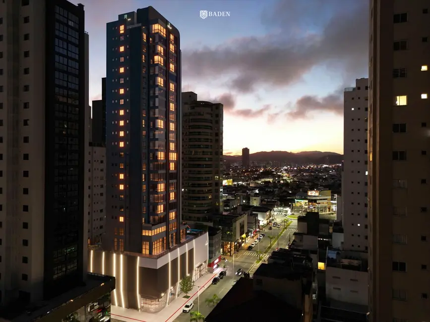 Foto 5 de Apartamento com 3 quartos à venda, 135m2 em Centro, Balneario Camboriu - SC