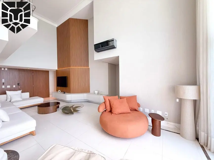 Foto 4 de Apartamento com 3 quartos para alugar, 320m2 em Centro, Balneario Camboriu - SC